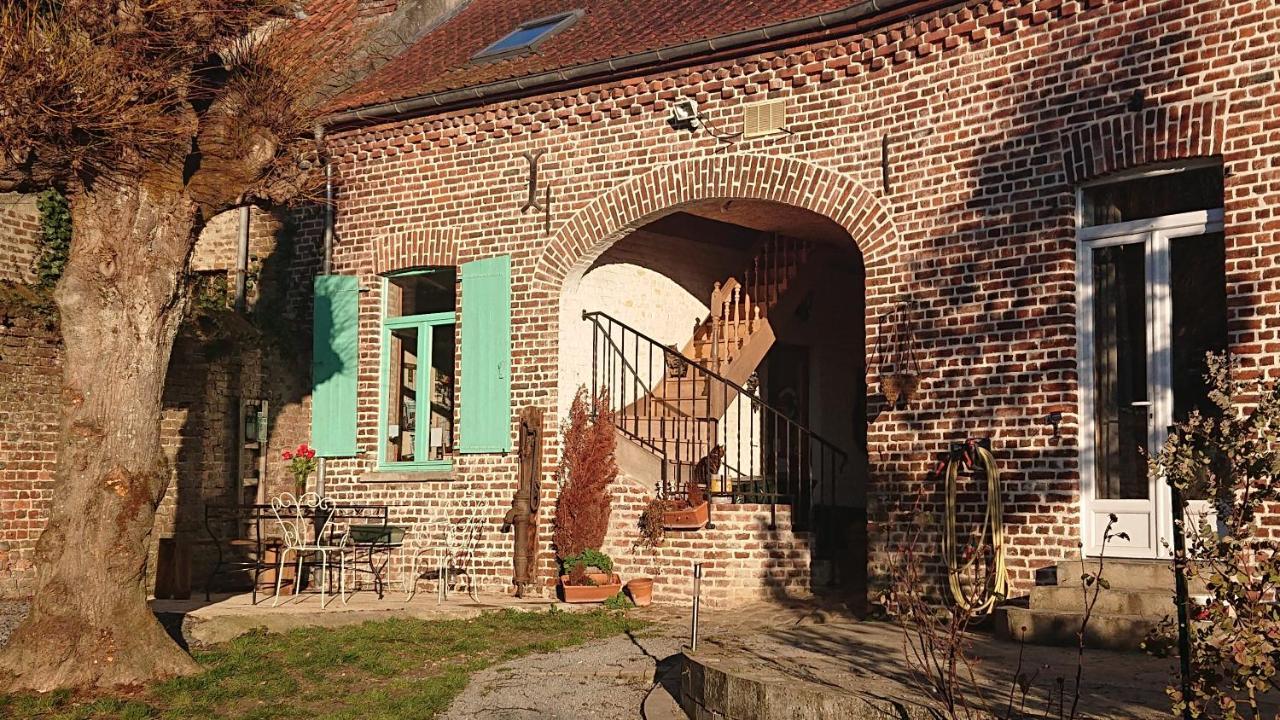 Les Chambres Du Relais Liettres Luaran gambar