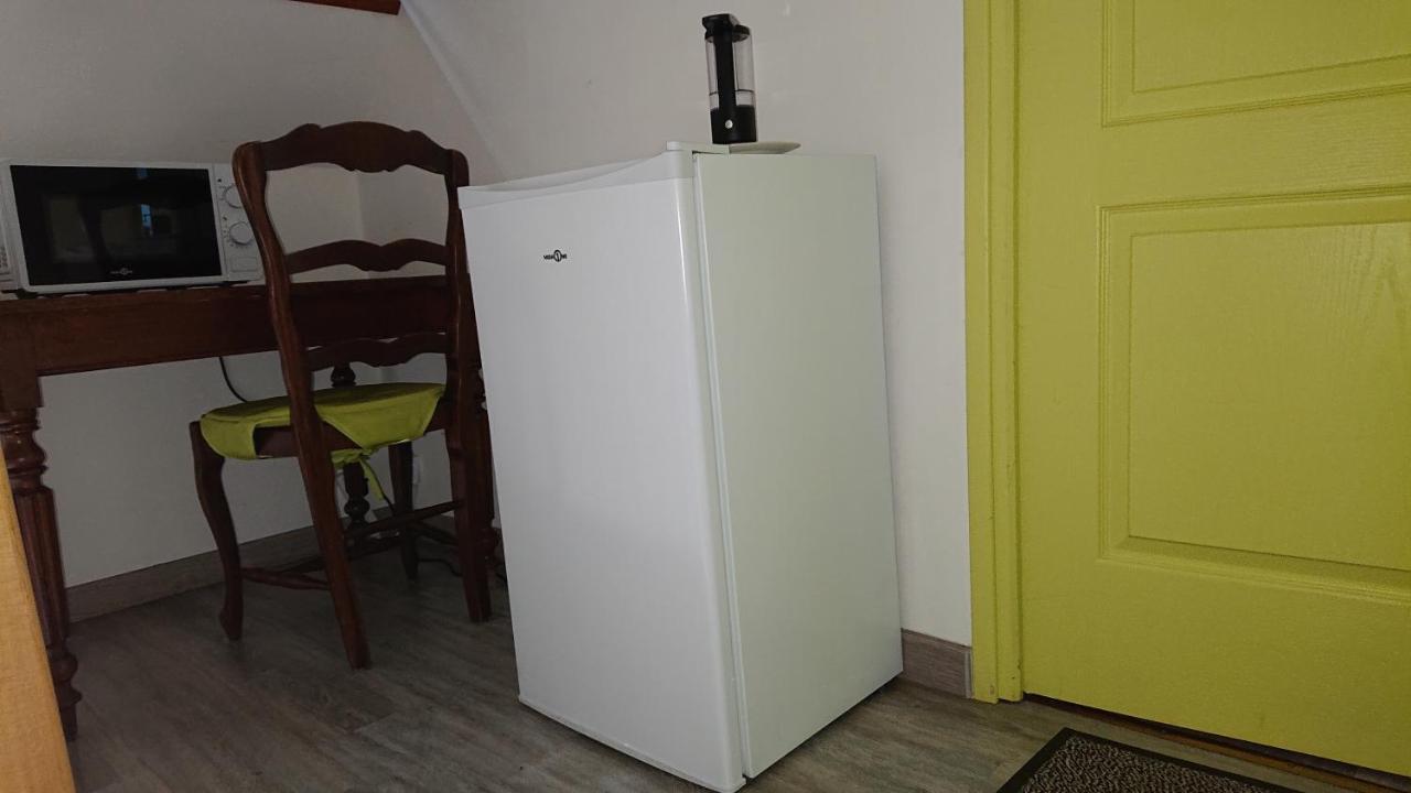 Les Chambres Du Relais Liettres Luaran gambar